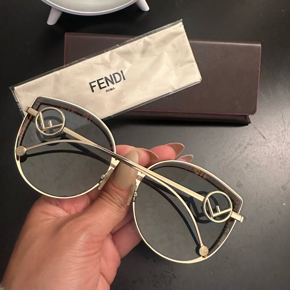Fendi sunglass luxury